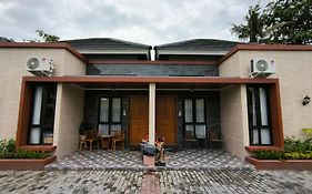 Premier Homestay Syariah  3*