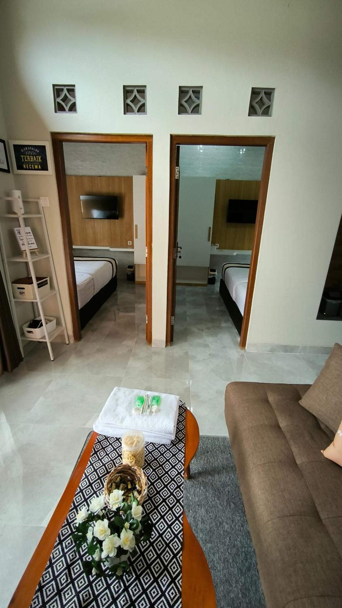 Premier Homestay Syariah Kalasan Bagian luar foto