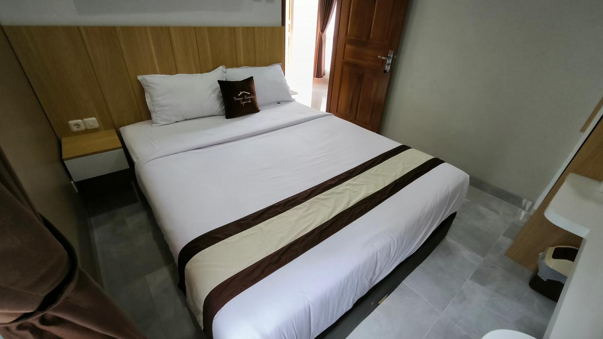 Premier Homestay Syariah Kalasan Bagian luar foto