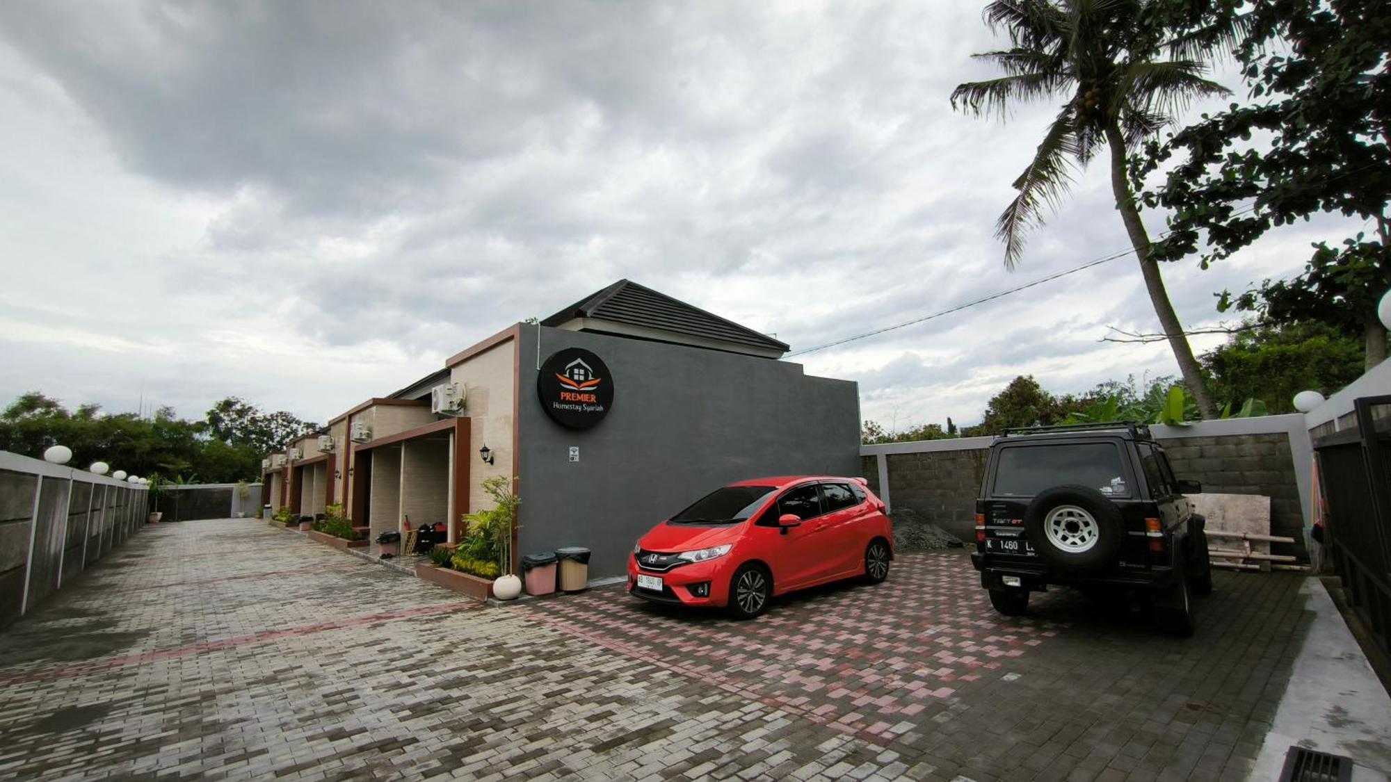 Premier Homestay Syariah Kalasan Bagian luar foto